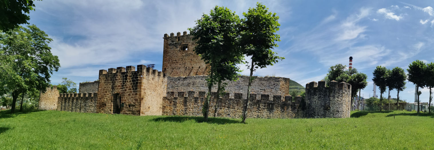 Muskiz Muñatones Castel - Basque Culture August 2021